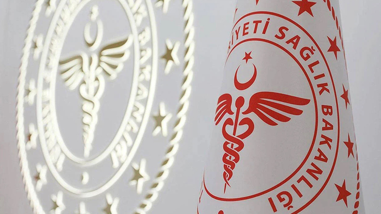 Bakanlıktan ilaç raporlarını yenilemeyenlere çağrı: MHRS'den başvuru yapın