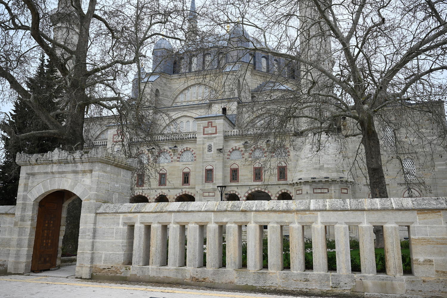 Selimiye Cami'nin restorasyonunda Balkan Savaşı'nın izleri korundu