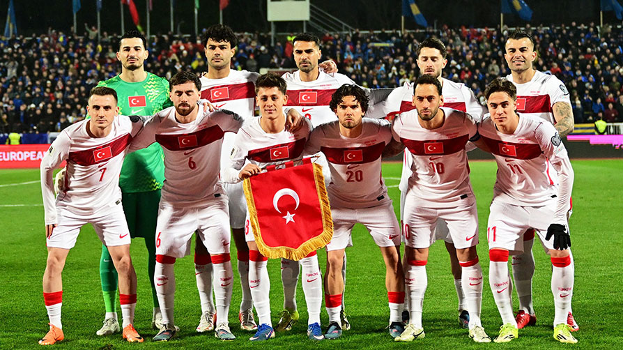 Son 9 yılın en iyi derecesi! A Milli Futbol Takımı, FIFA dünya klasmanında 3 basamak birden yükseldi