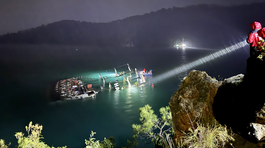 Fethiye'de tekne faciası: 1 kişi aranıyor