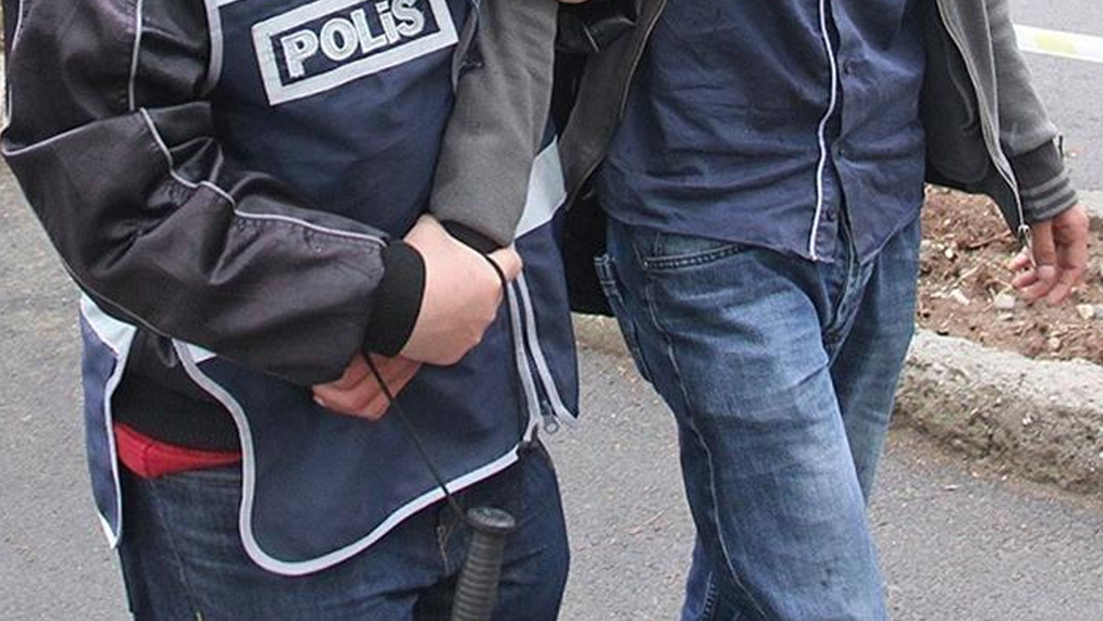 İş yerlerine kurşun yağdırmışlardı! 2'si 18 yaşından küçük 8 zanlı tutuklandı