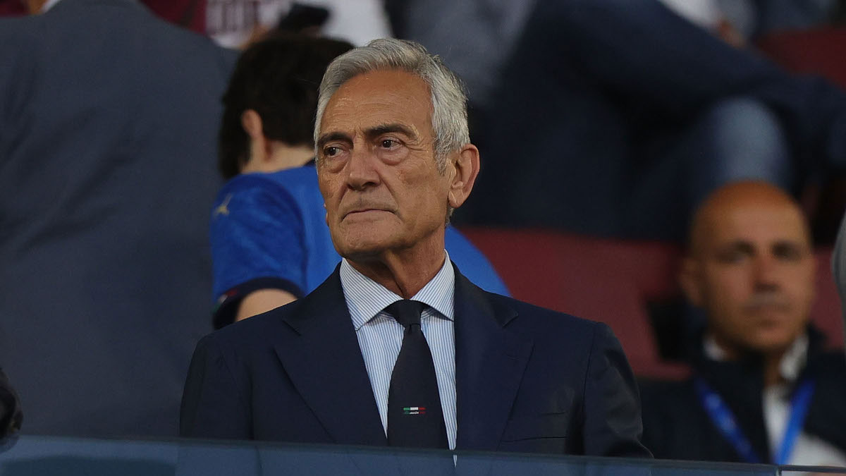 İtalya Futbol Federasyonu Başkanı Gravina görevinden istifa etti