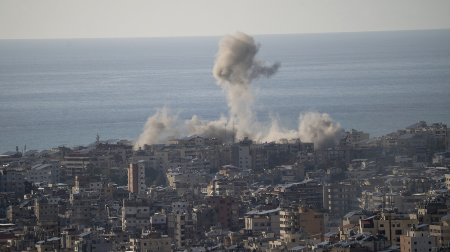Soykırımcı İsrail'den yoğun saldırı: Lübnan'da bilanço ağırlaşıyor