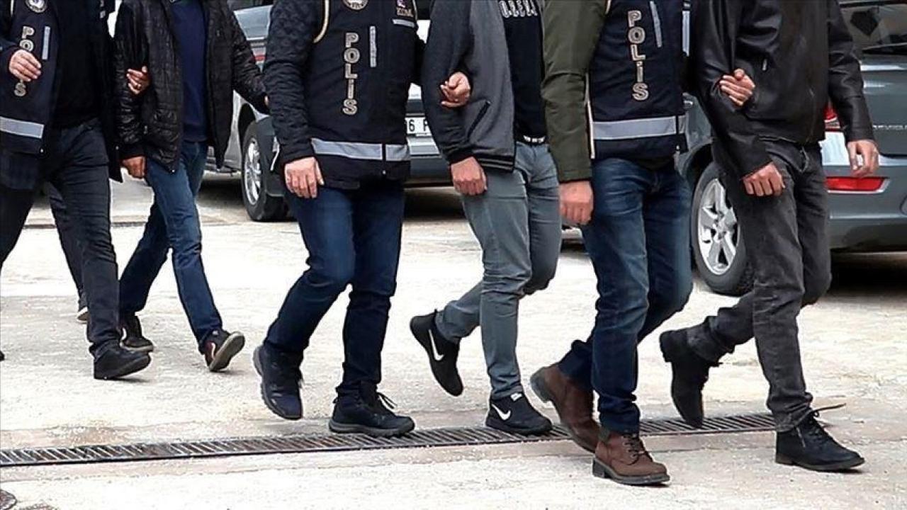 Milyarlık tefeci çetesine şafak operasyonu: 1417 banka hesabına el konuldu