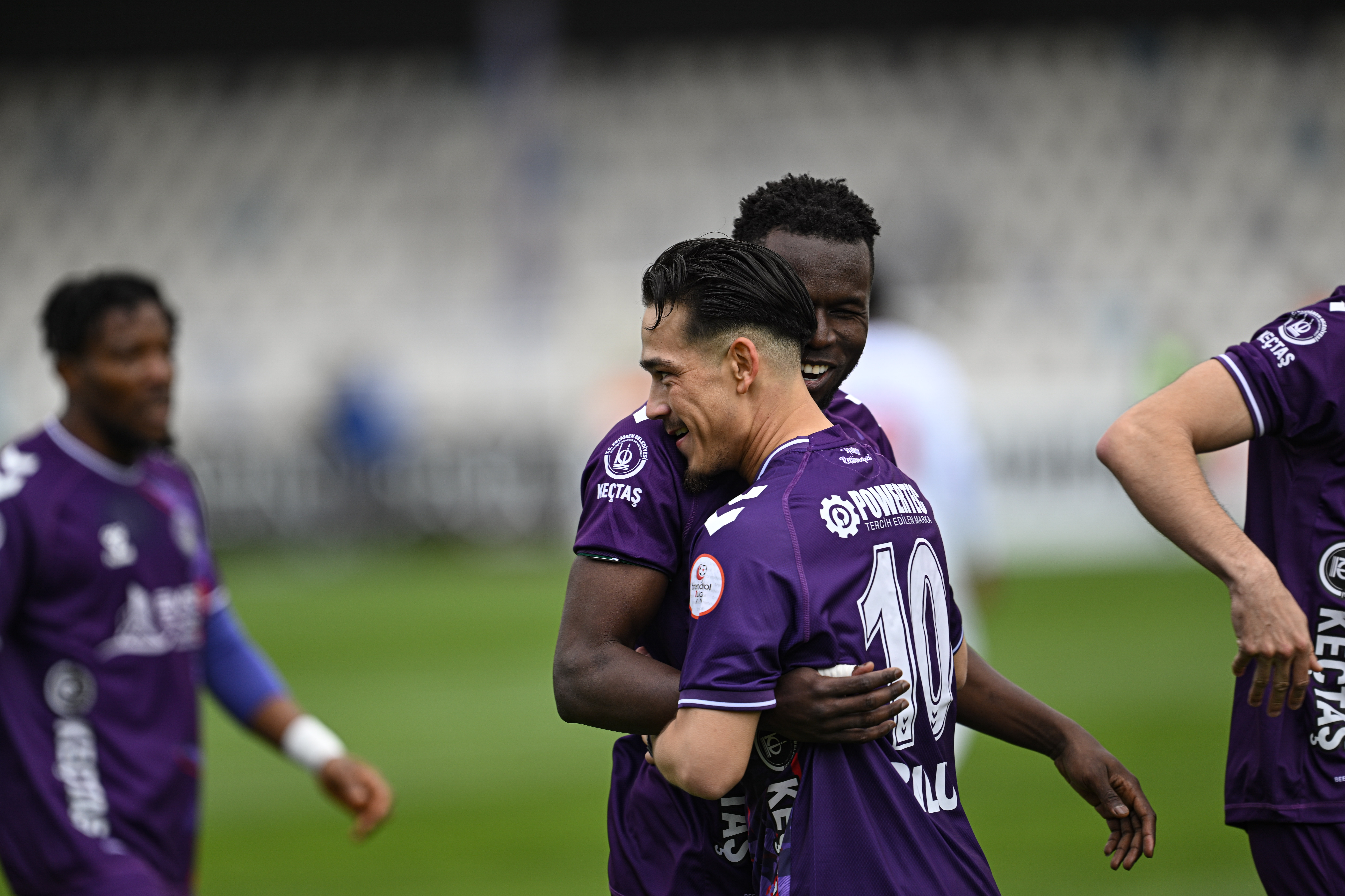 Ankara Keçiörengücü, Vanspor FK'yı 3 golle geçti