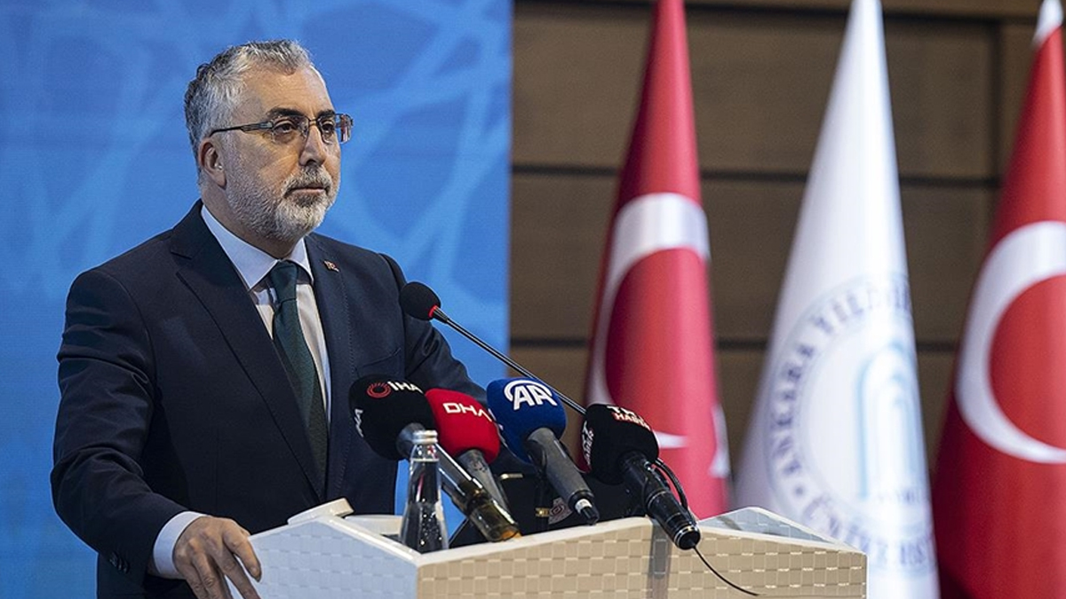 Bakan Işıkhan: Türkiye bölgemizde de dünyada da konjonktürel gidişata yön veren bir konuma gelmiştir