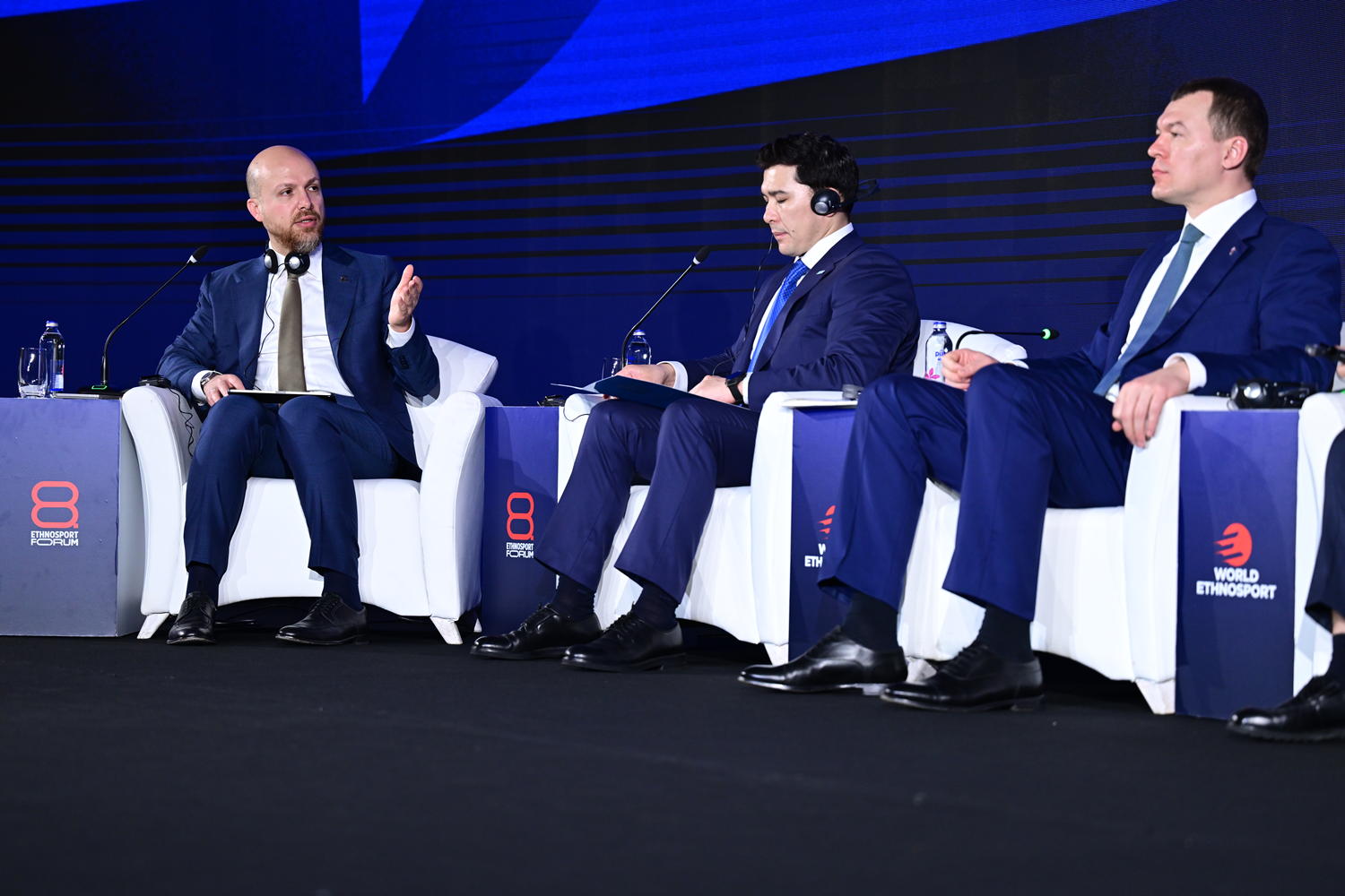 Etnospor Forumu'nda Üst Düzey Bakanlar Paneli... Bilal Erdoğan: Sporun tekrar diyalog ve barışa vesile olmasını umut ediyorum