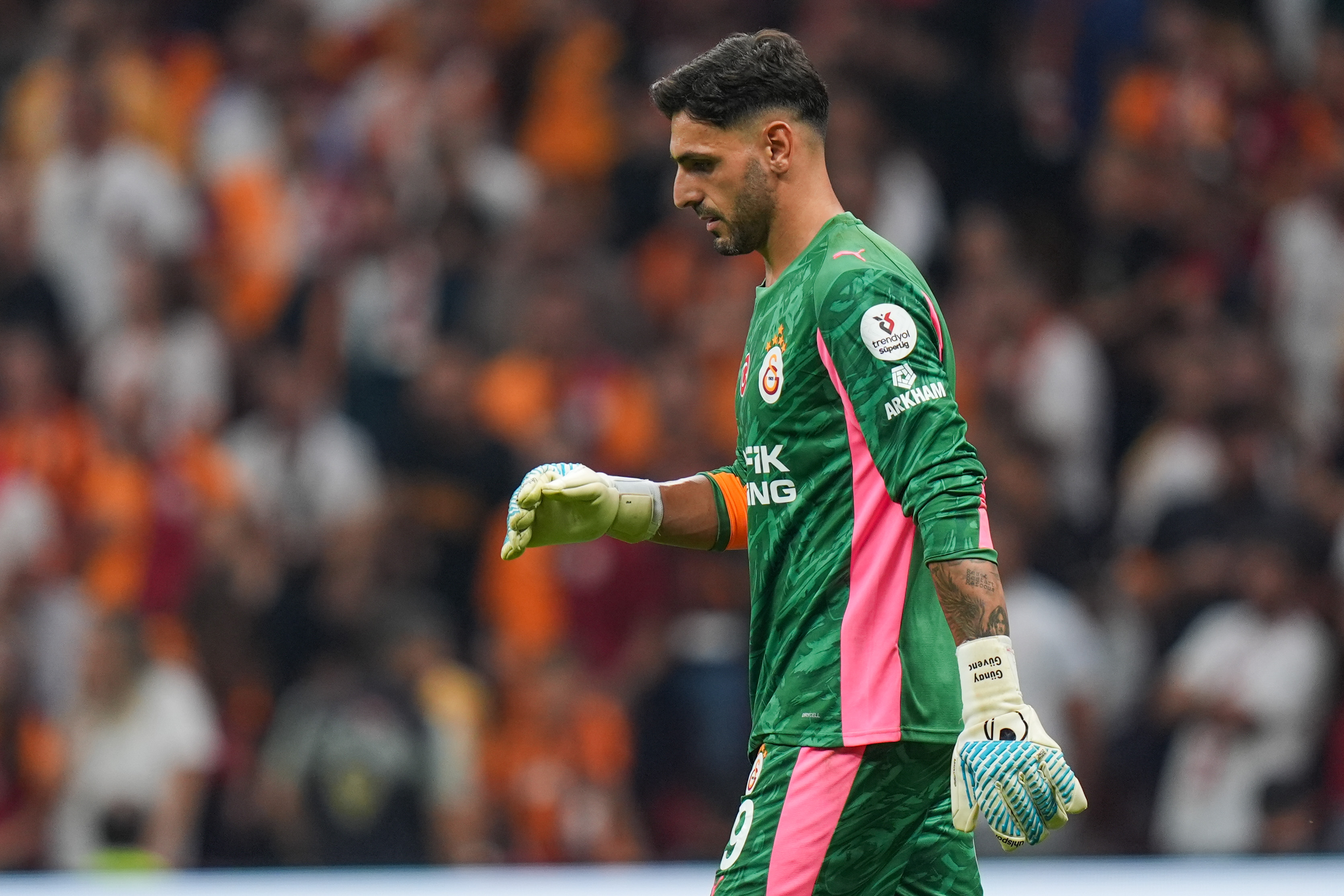 Günay Güvenç: Üst üste dördüncü kez şampiyon olmamız, ülkeye ağır gelebilir