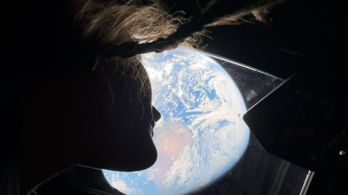 NASA yeni fotoğrafları paylaştı: Seni Düşünüyorum, Dünya