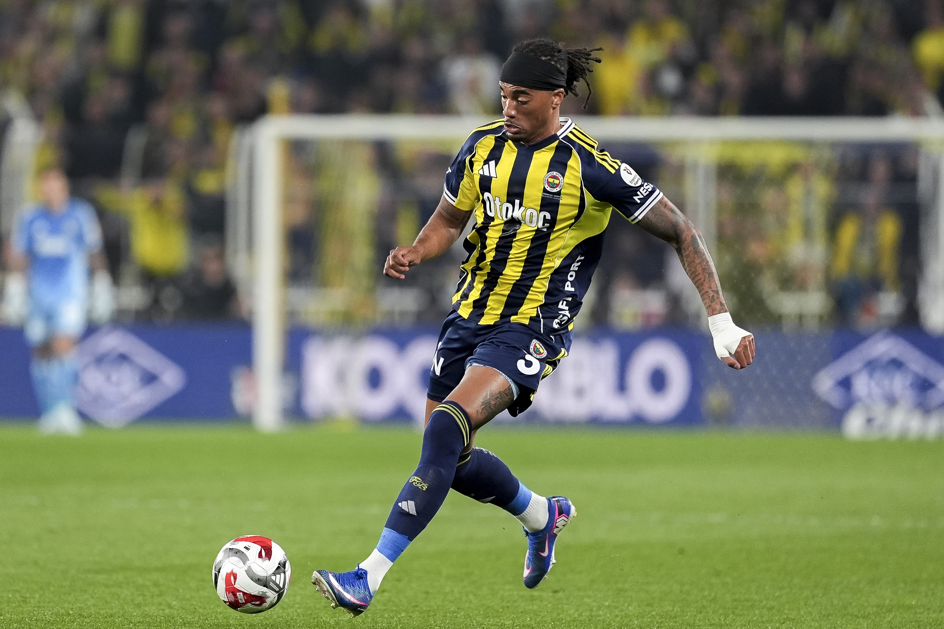 Archie Brown'dan Tedesco açıklaması: Onun gibi birisi olunca işler daha kolay oluyor