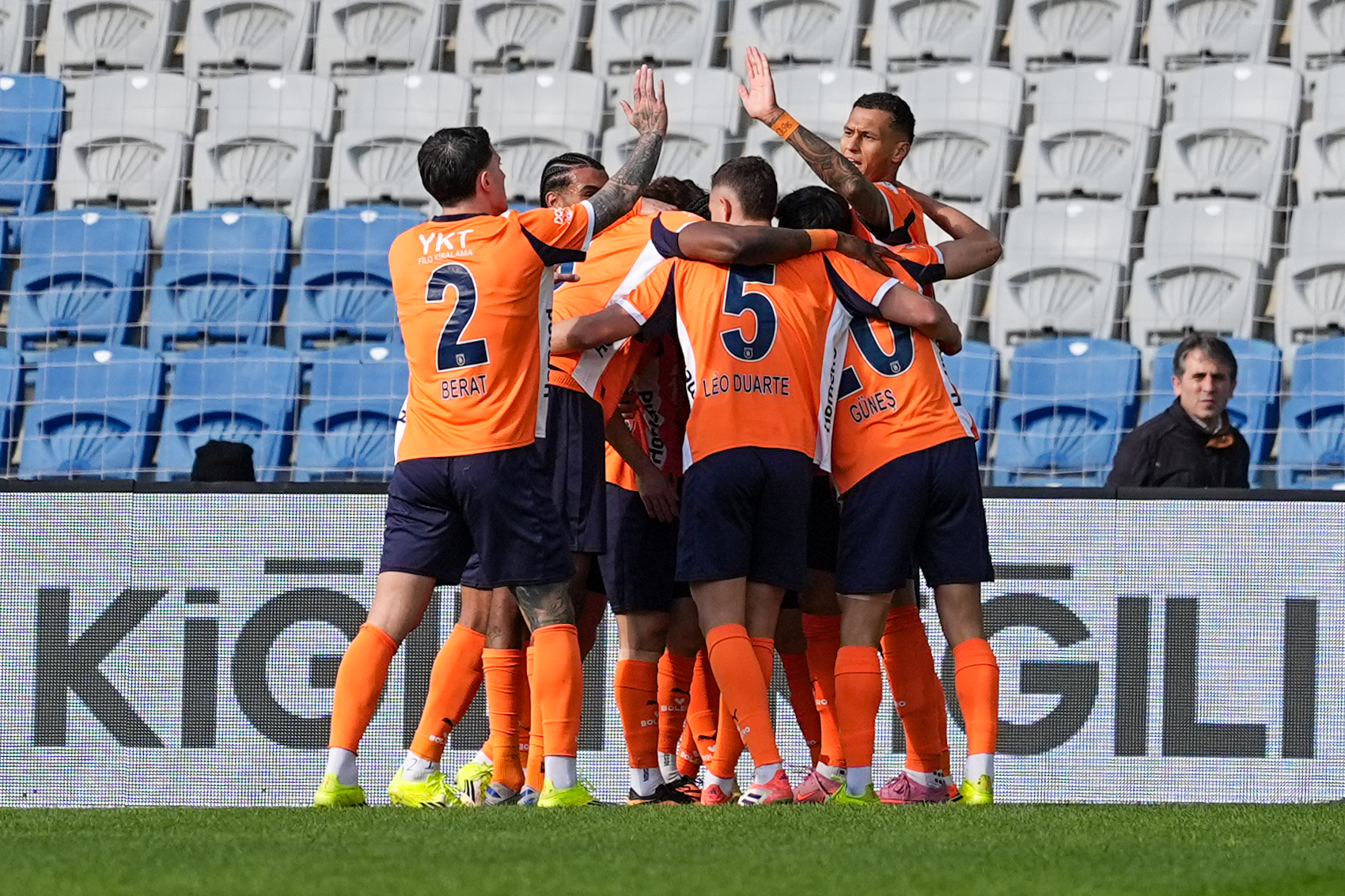 Başakşehir yarın Kocaelispor deplasmanında