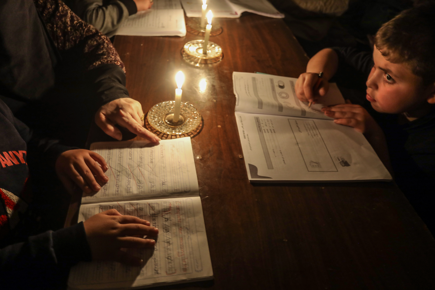 Filistin Çocuk Günü'nde Gazze'deki insani dram bir kez daha gözler önüne serildi.