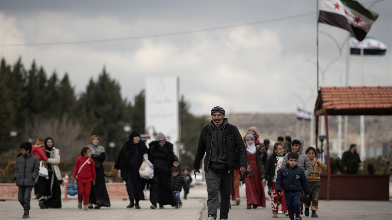 Suriye'den İsrail önlemi: Sınır kapısı kapatıldı