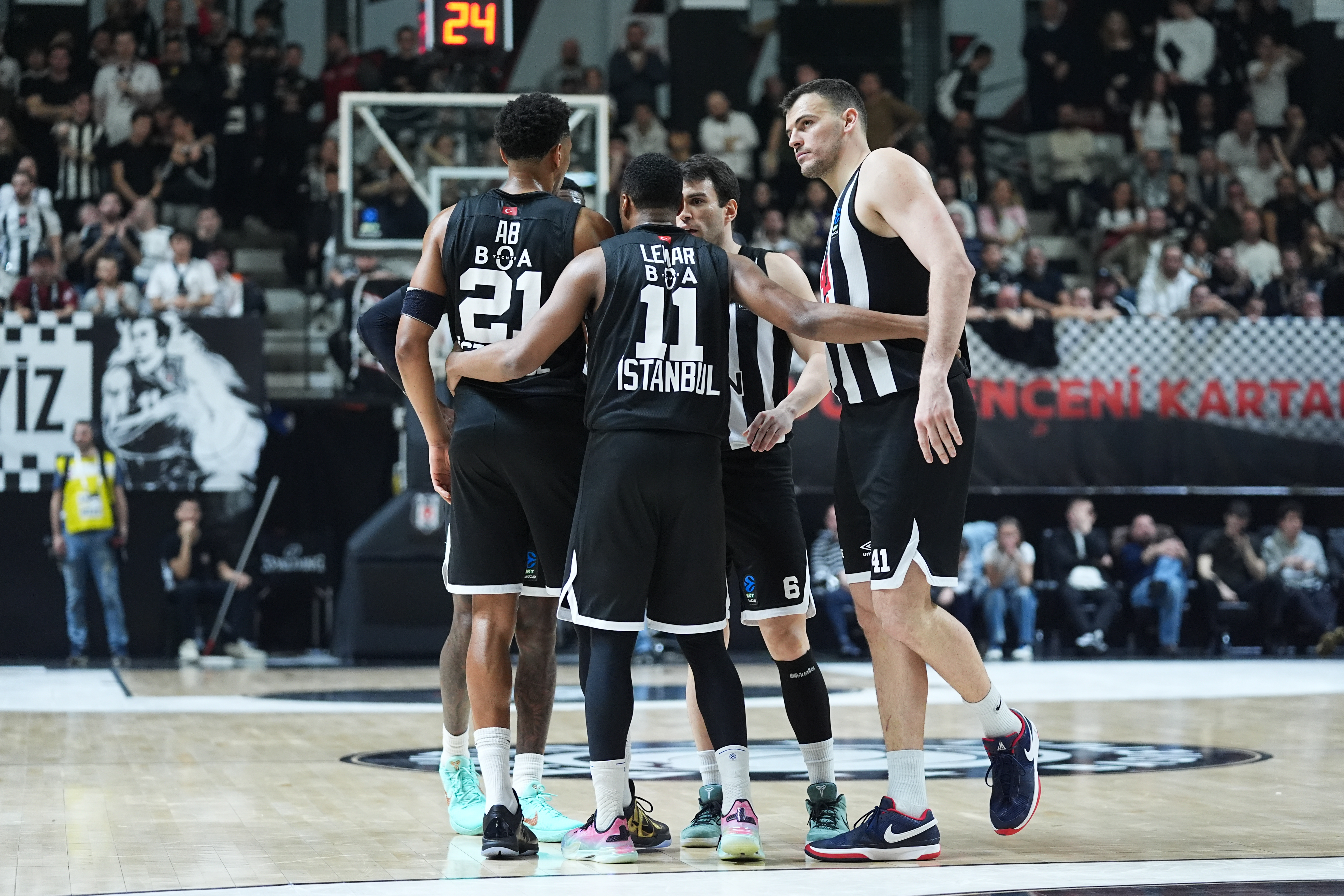 Beşiktaş GAİN'in konuğu Karşıyaka
