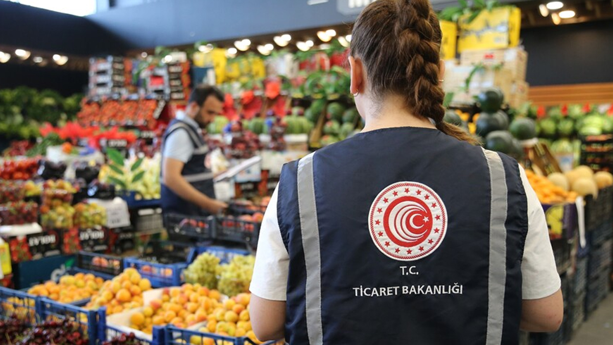 Bakanlığın zincir market denetimleri sürüyor! 60 liradan alıp 220 TL'den satışa sundular
