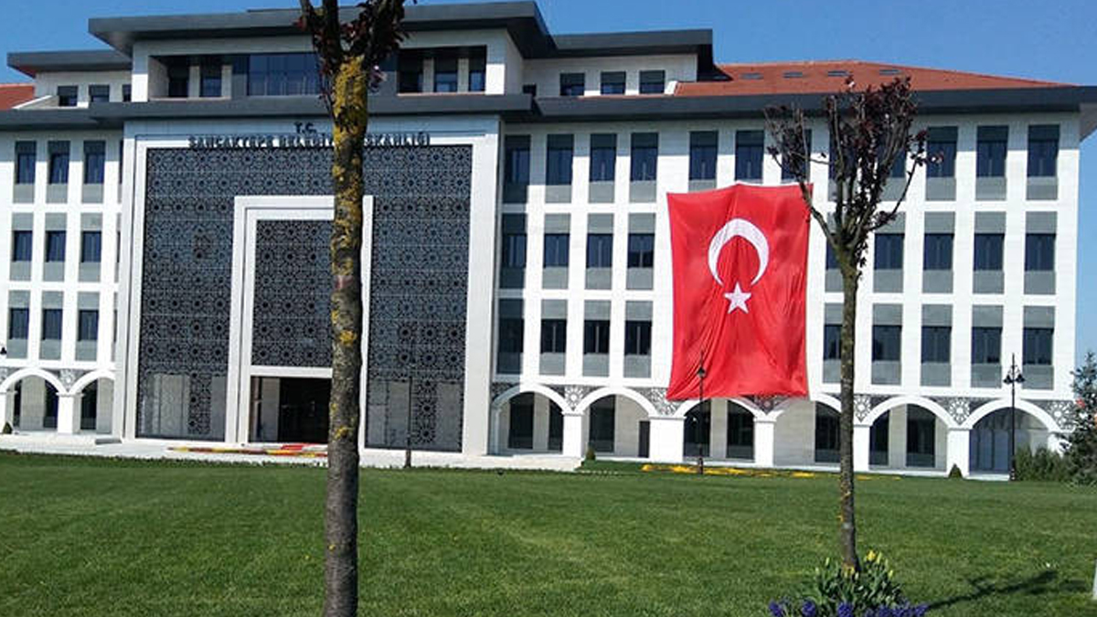 Belediyeyi borç bataklığına sapladılar! Sancaktepe'de CHP fiyaskosu: Yeni afiş asma cesaretini gösteremiyorlar