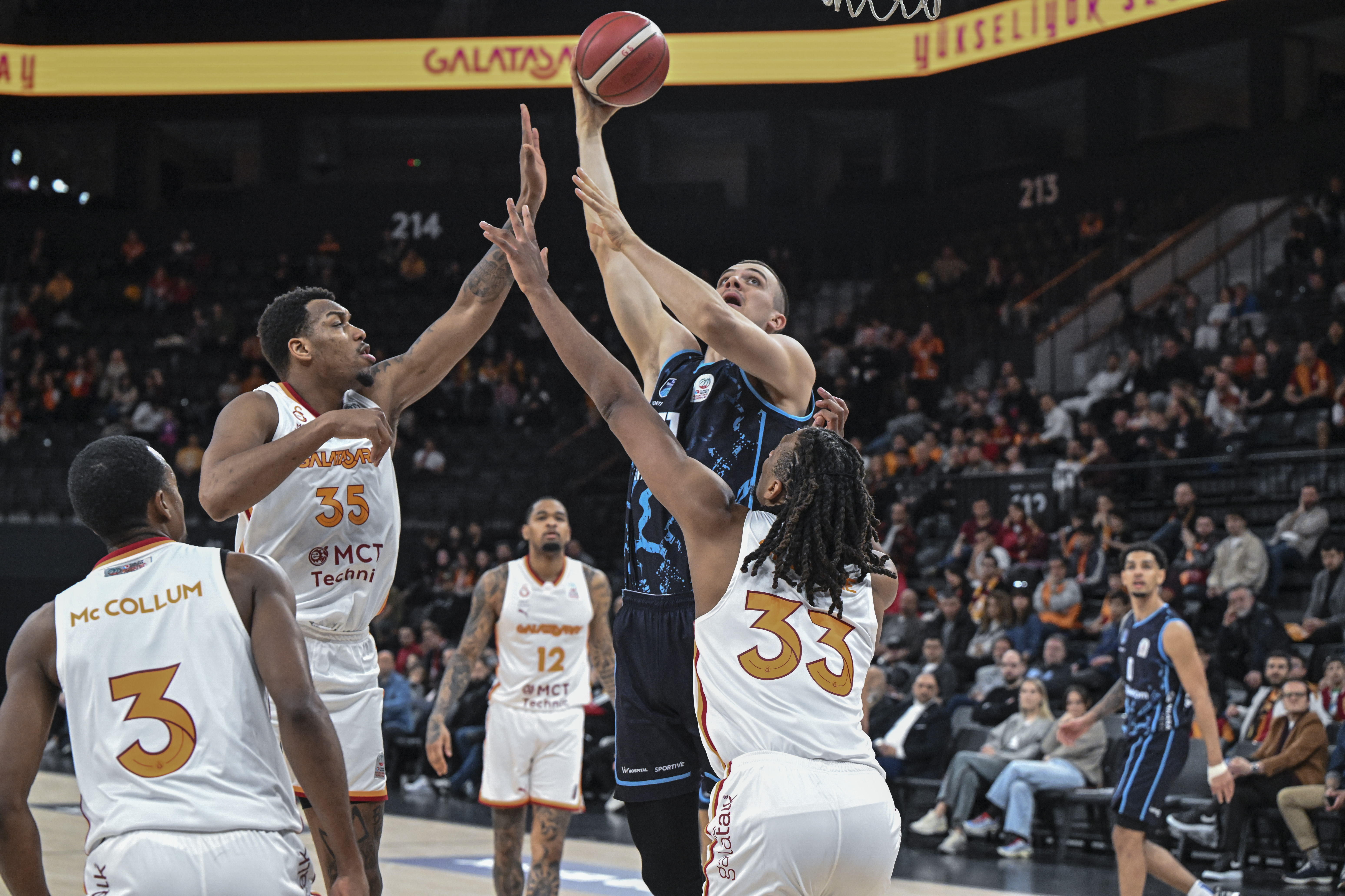 Galatasaray'ın Merkezefendi deplasmanı ertelendi