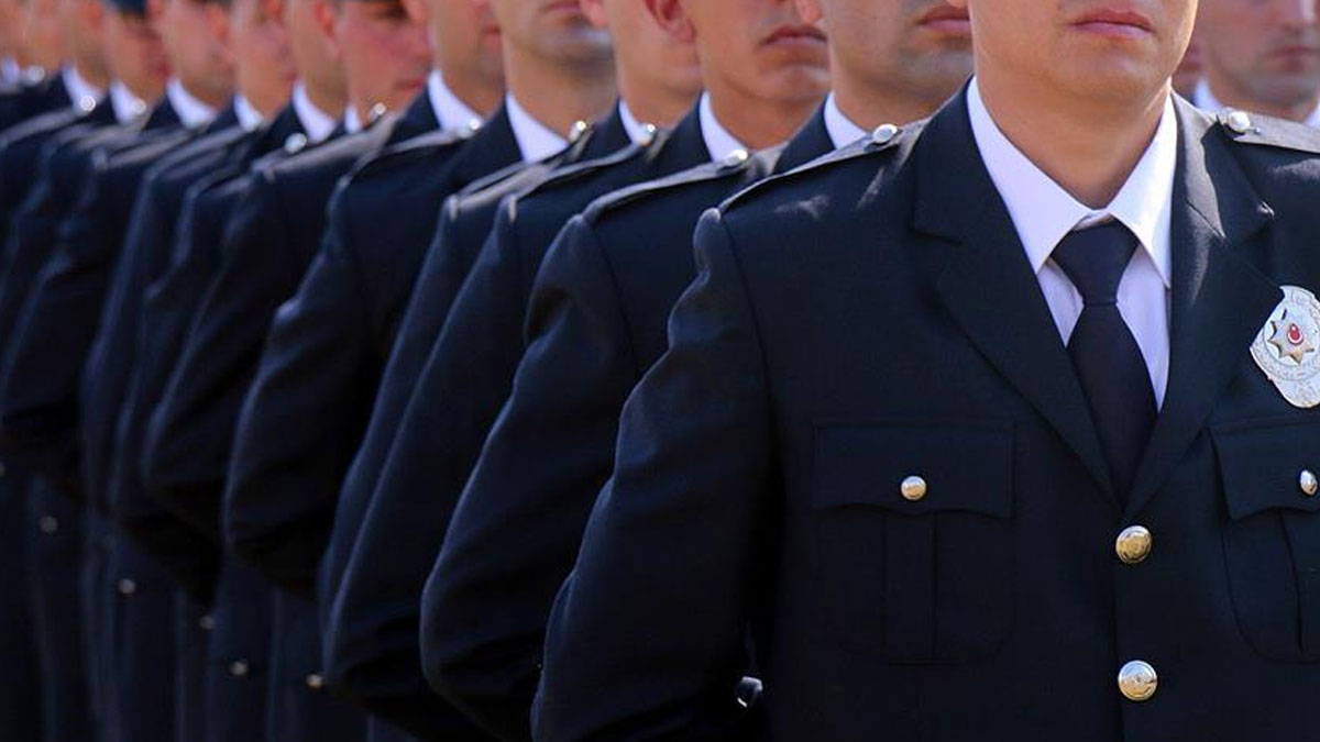Poliste mezuniyet hızlandı: Yeni düzenleme yürürlüğe girdi