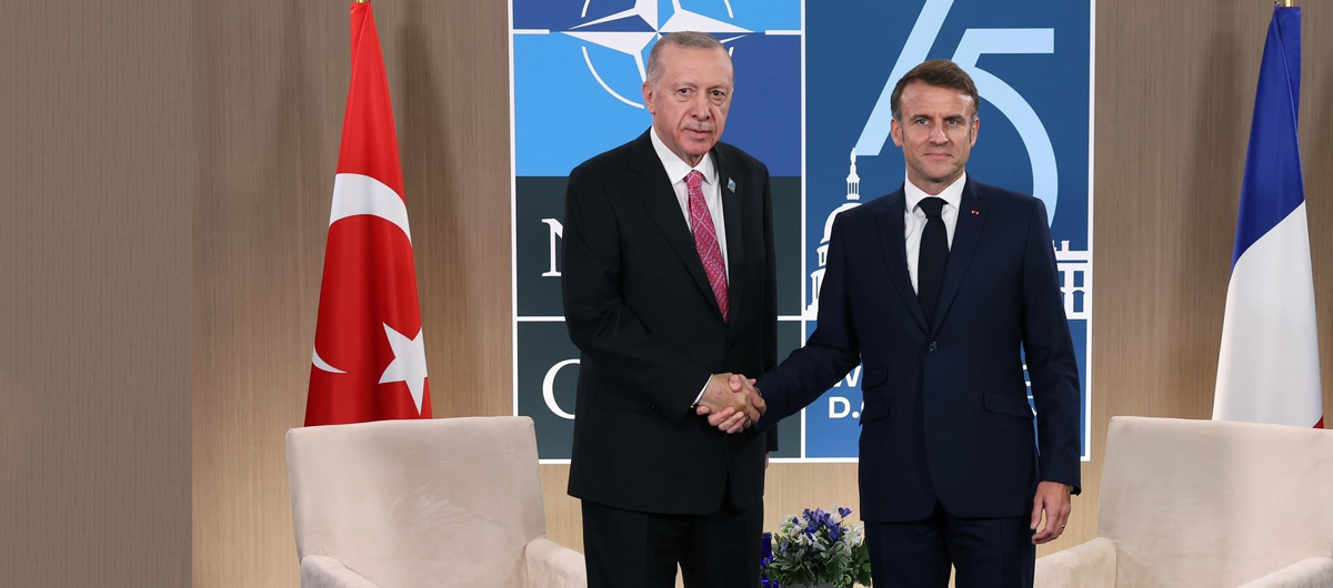 Bölgesel ve küresel güvenlik masada! Cumhurbaşkanı Erdoğan, Macron ile telefonda görüştü