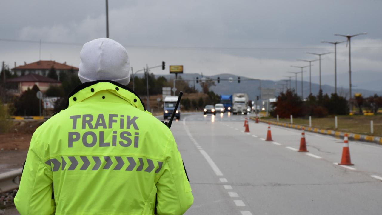 İstanbul'da yarın bazı yollar trafiğe kapalı olacak