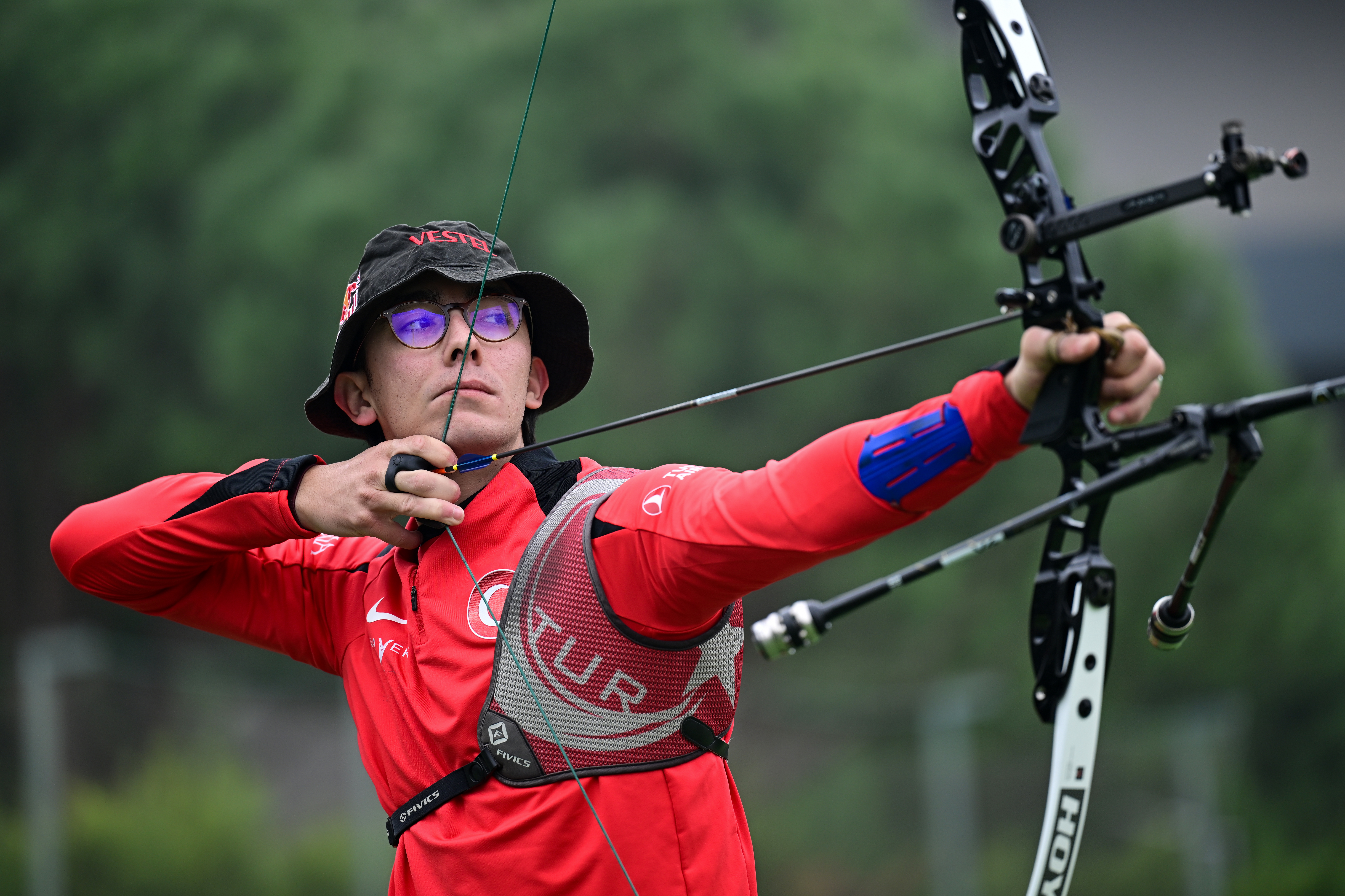 Mete Gazoz, Okçuluk Dünya Kupası'nda yarı finalde!