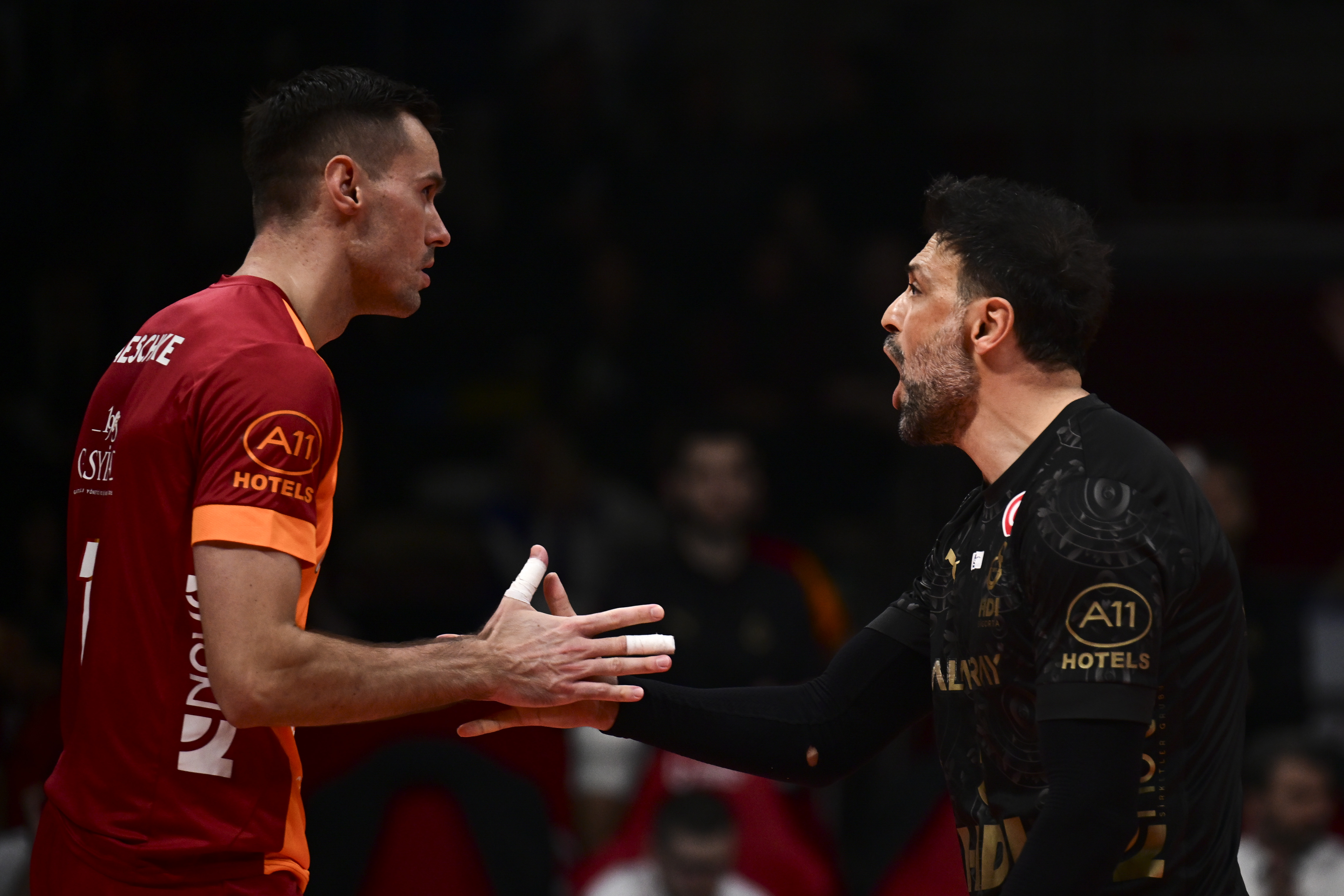 Galatasaray HDI Sigorta, Halkbank karşısında avantaj yakaladı!