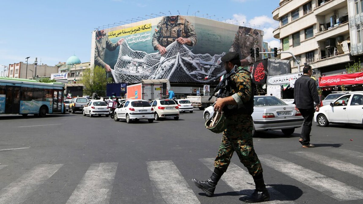 İran'da casusluk operasyonu: 16 eyalette 50 kişi gözaltına alındı