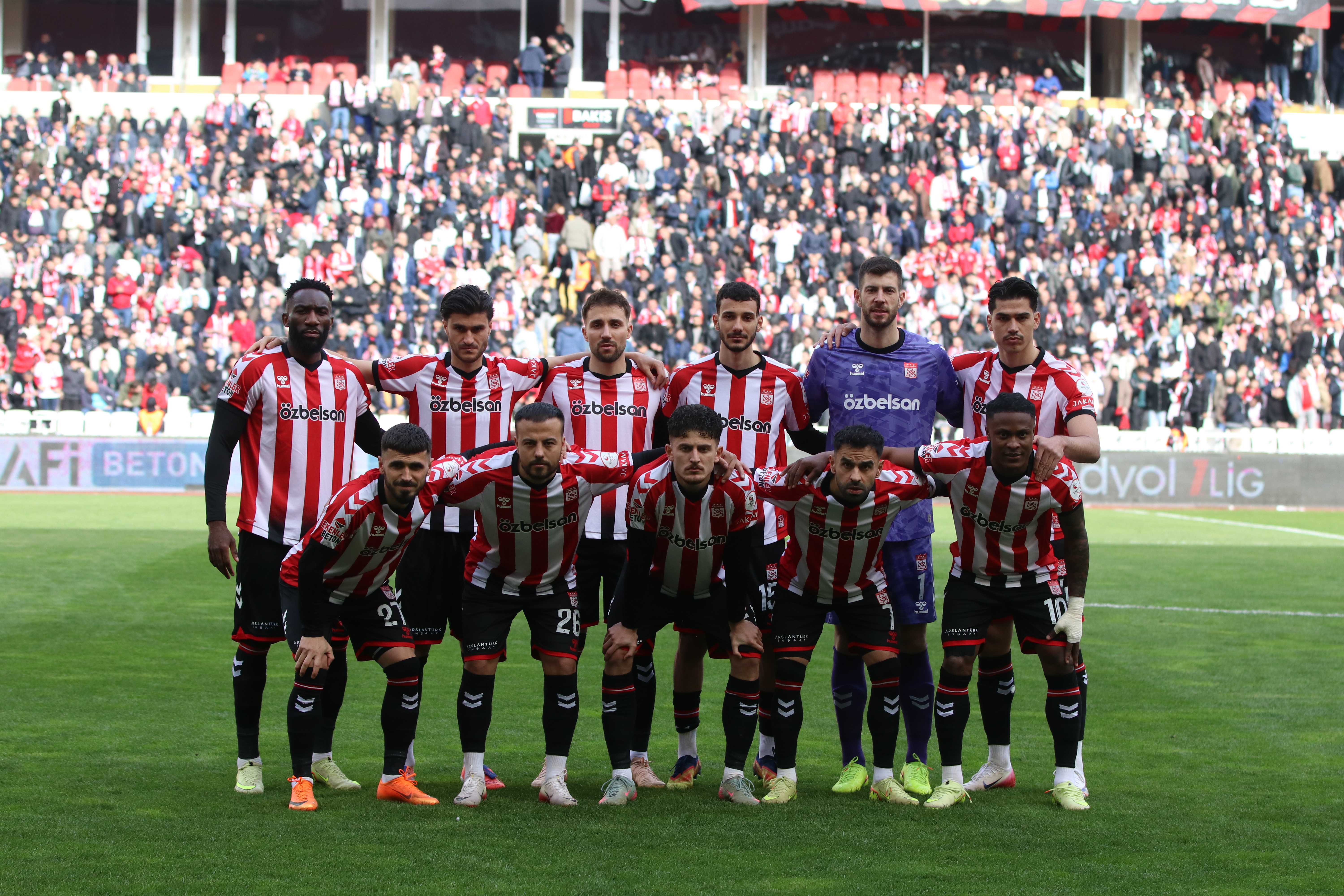 Sivasspor yarın sahasında İstanbulspor'u ağırlayacak