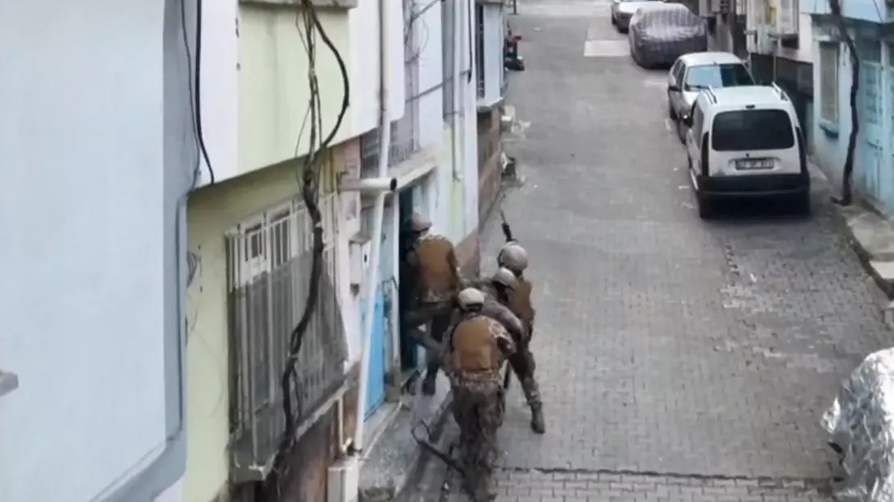 56 ilde DEAŞ operasyonu: Yüzlerce şüpheli yakalandı