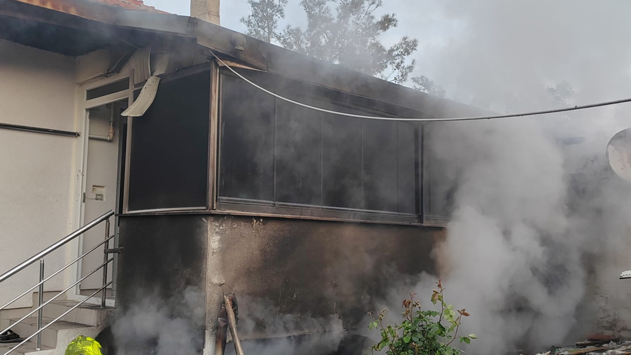 Balıkesir'de yangın faciası: 1 kişi öldü