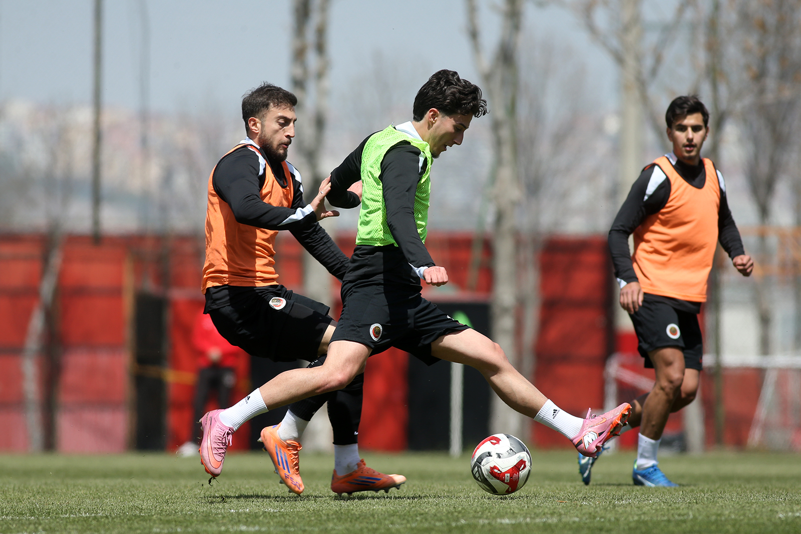 Gençlerbirliği, Galatasaray mesaisine başladı