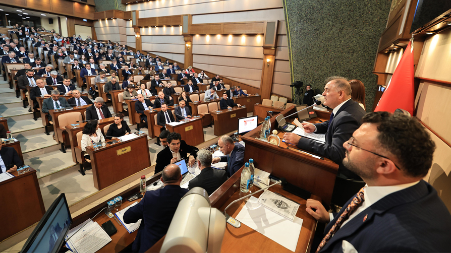 İBB neyi gizliyor? Kayıtlar yine komisyona gönderilmedi