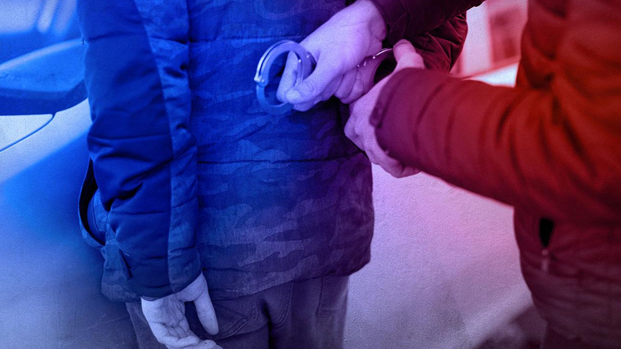 Kırmızı bültenli çete lideri İstanbul'da yakalandı