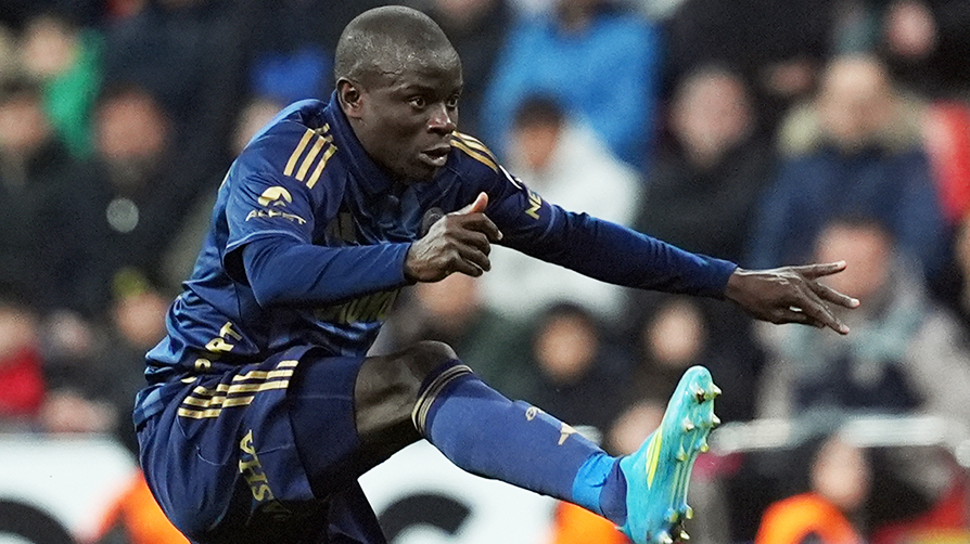 N'Golo Kante haftaya damga vurdu! En güzel gol seçildi