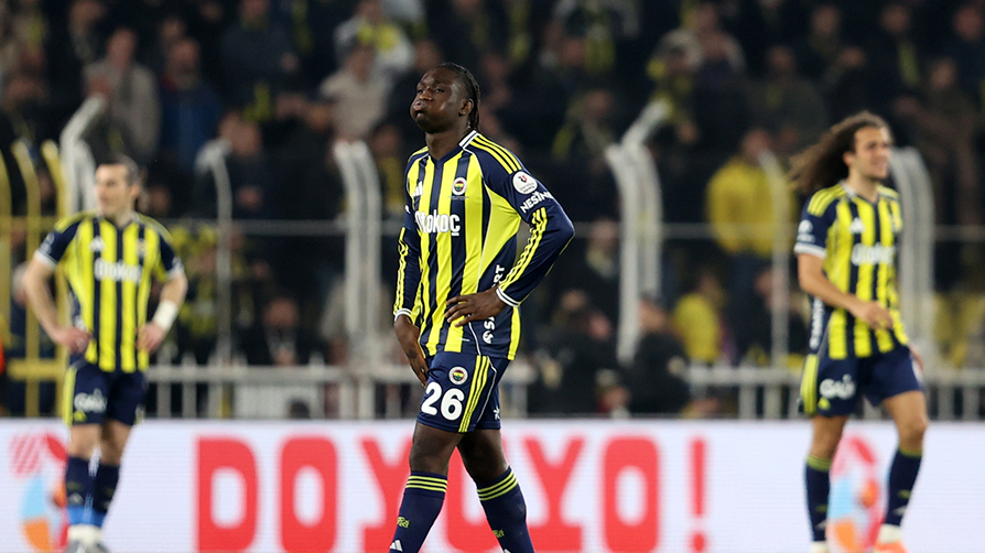 Fenerbahçe fırsat tepti! Sarı-lacivertlilerden Rizespor kazası...
