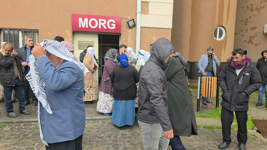 Diyarbakır'da kahreden olay! Okula yıldırım düştü: Ölen çocuklar var