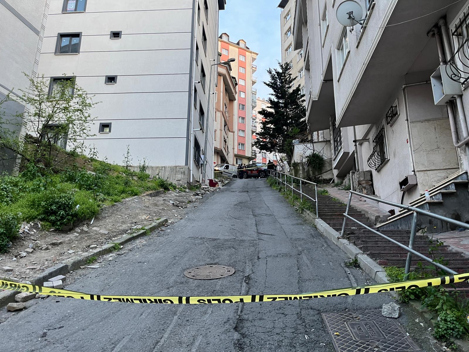 Şişli'de metruk binada bir erkeğe ait ceset bulundu