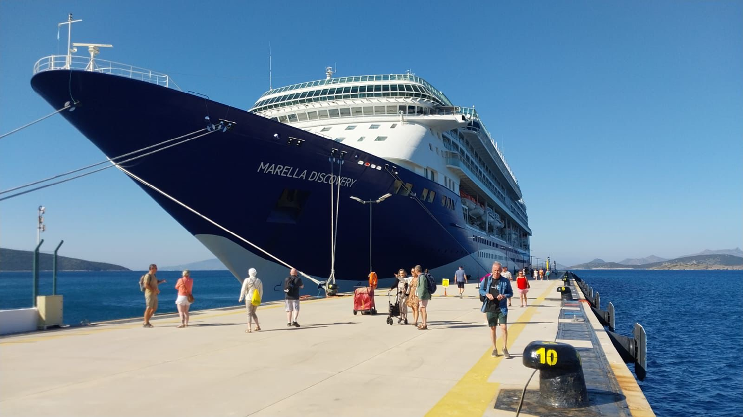 Bodrum'a kruvaziyer akını: İngiliz turistlerin tercihi oldu
