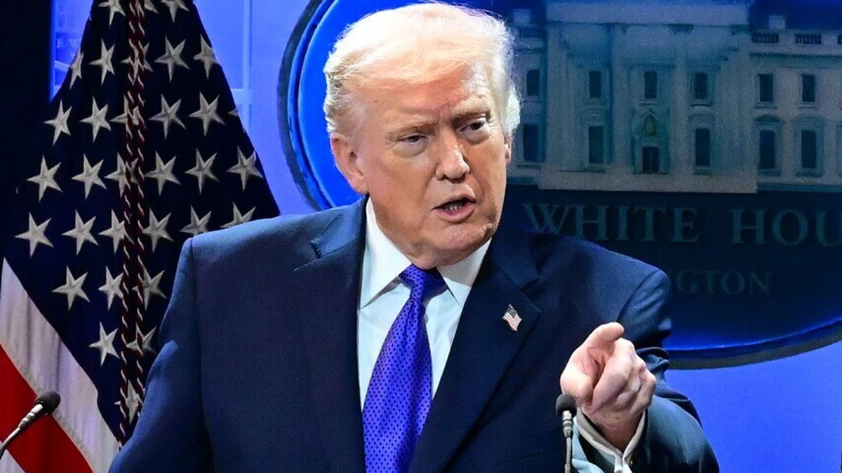 Demokrasinin "karanlık" yüzü: Trump'tan ajanlara sınırsız dinleme yetkisi