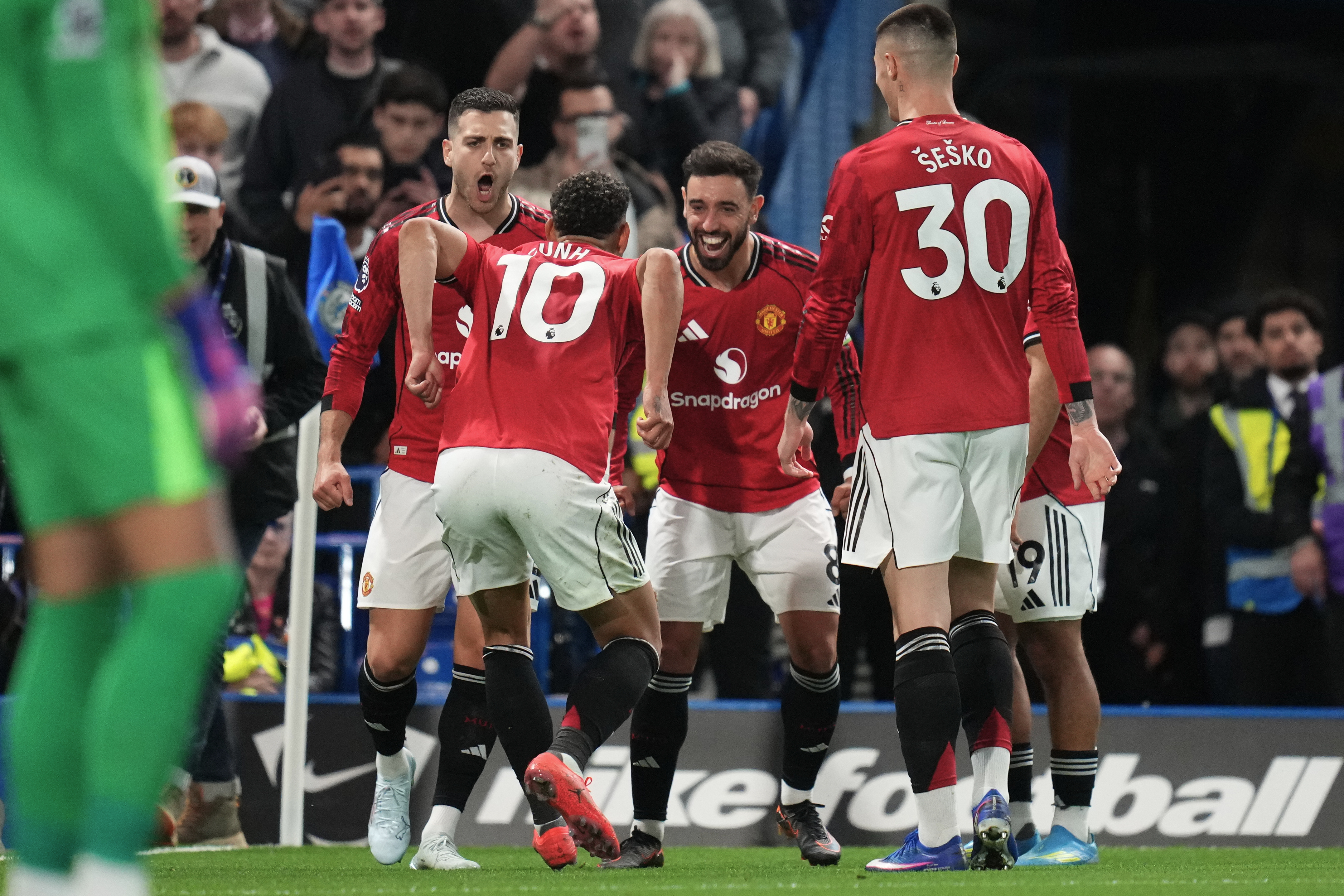 Manchester United, Chelsea deplasmanında kazandı