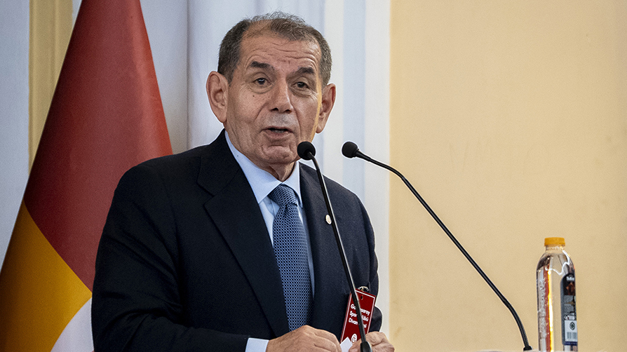 Dursun Özbek'ten kararlılık mesajı! 