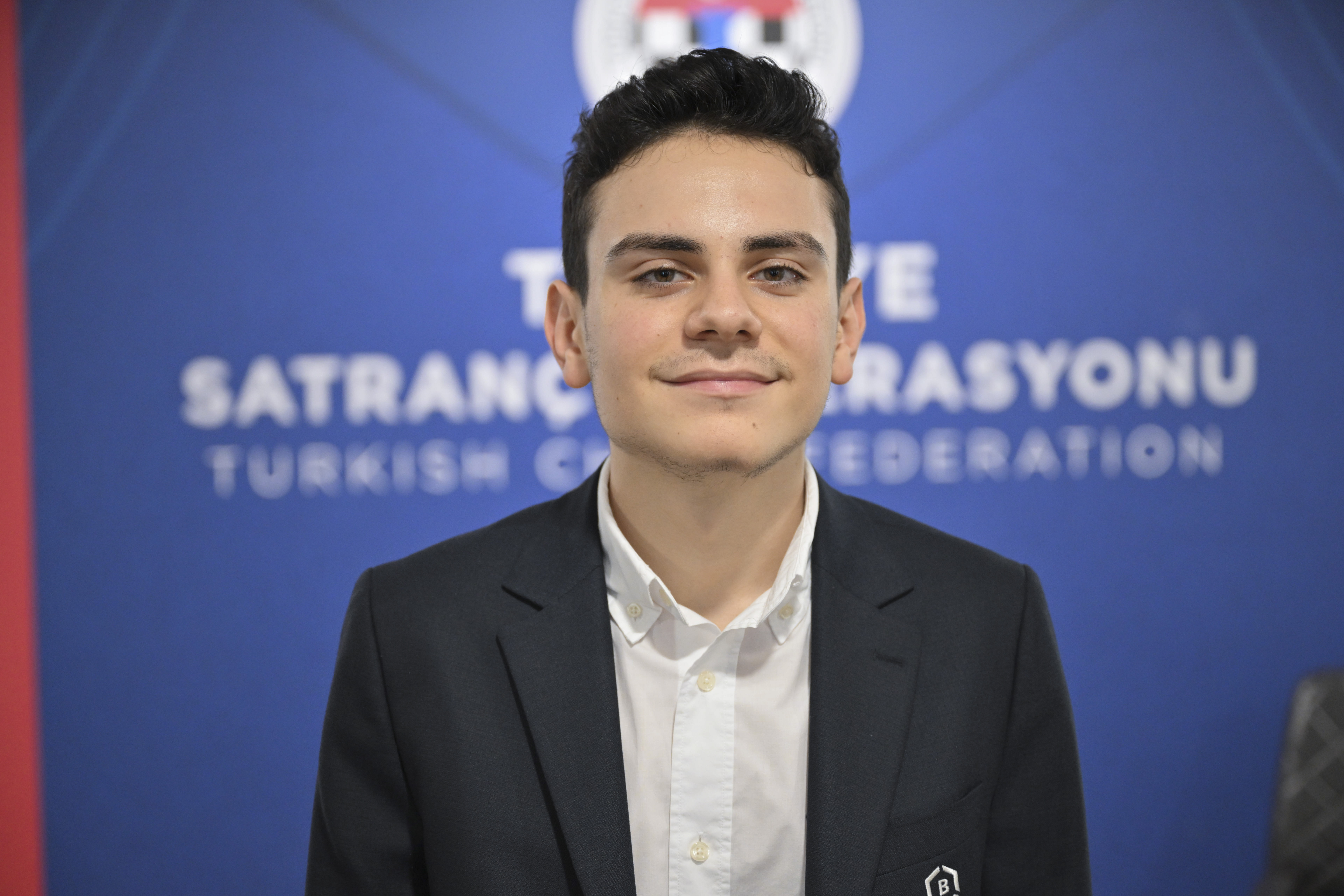 Ediz Gürel, Avrupa Satranç Şampiyonası'nda Dünya Kupası biletini kaptı