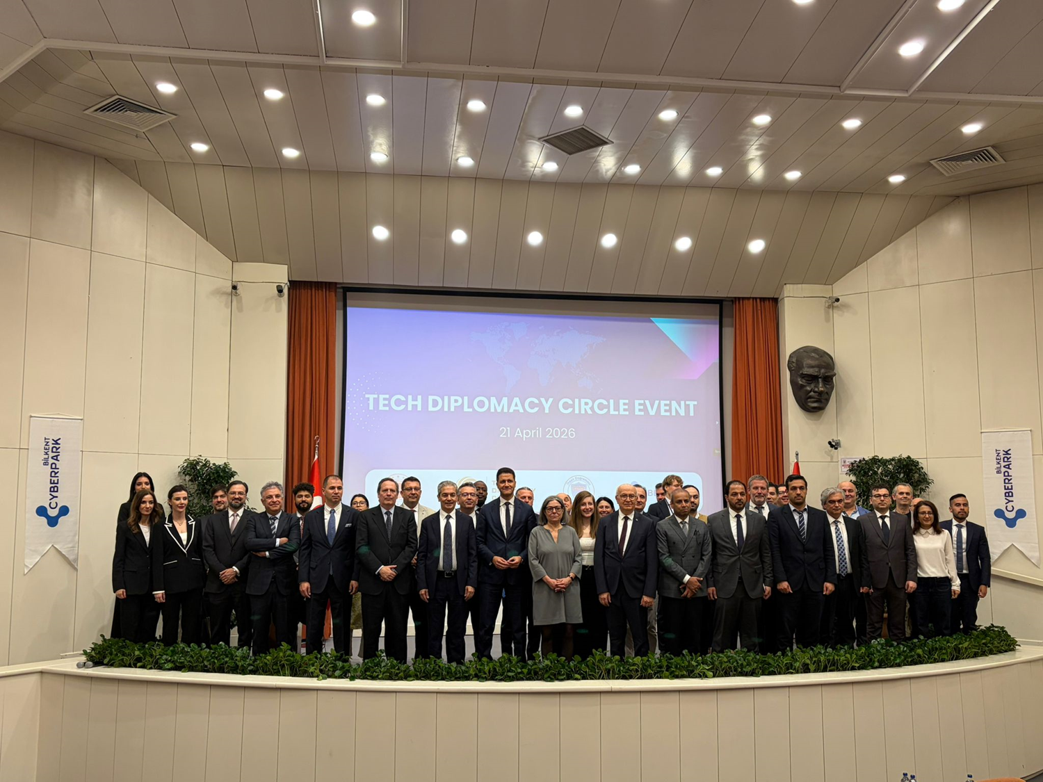 Dışişleri Bakanlığı, büyükelçilikler ile teknoparkları bir araya getiriyor