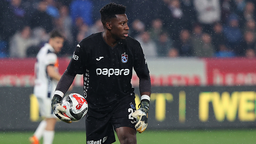 Andre Onana maça damga vurdu! 3 kurtarışla turu getirdi