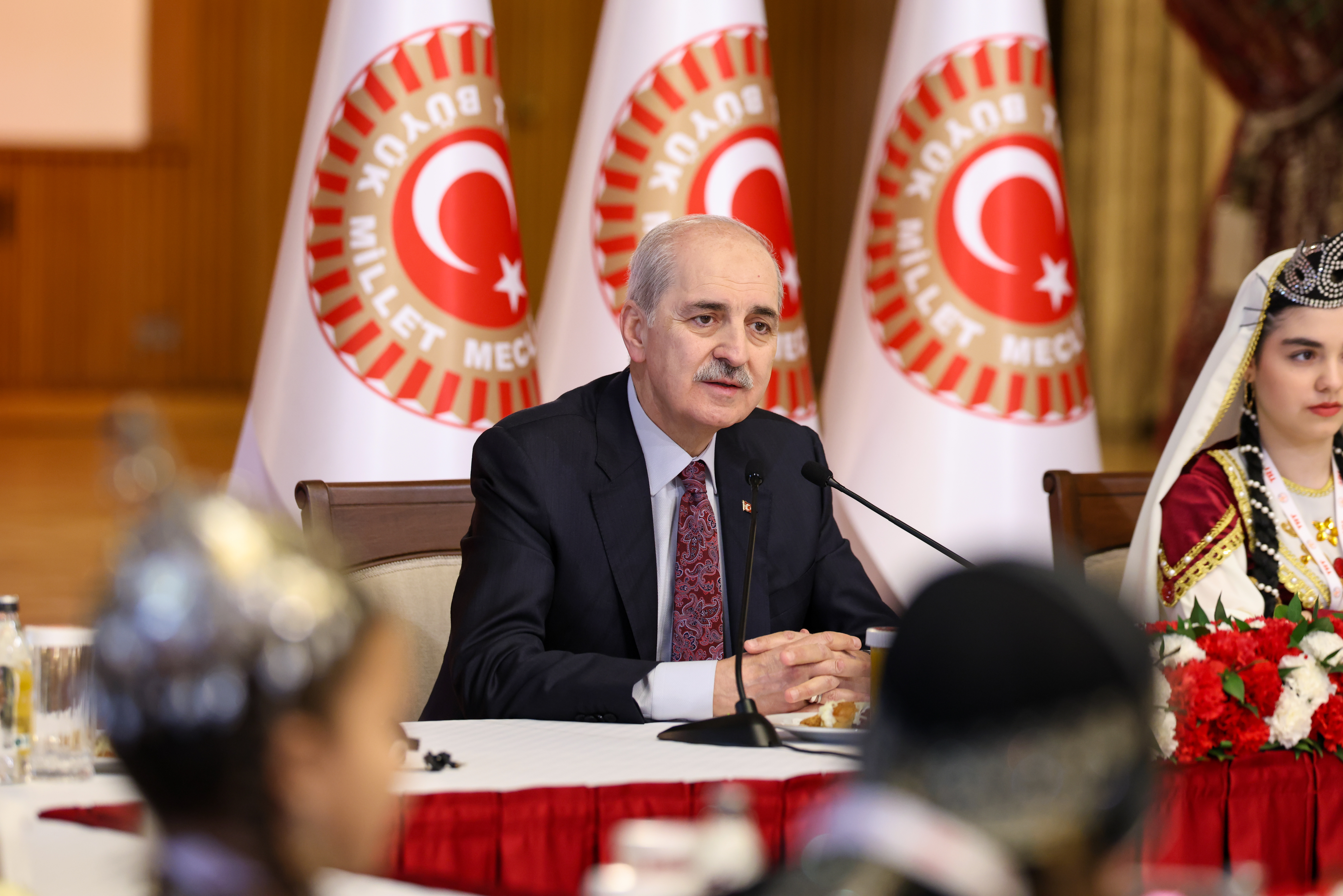 TBMM Başkanı Kurtulmuş'tan 23 Nisan mesajı: Cumhuriyet milletle güçlenir