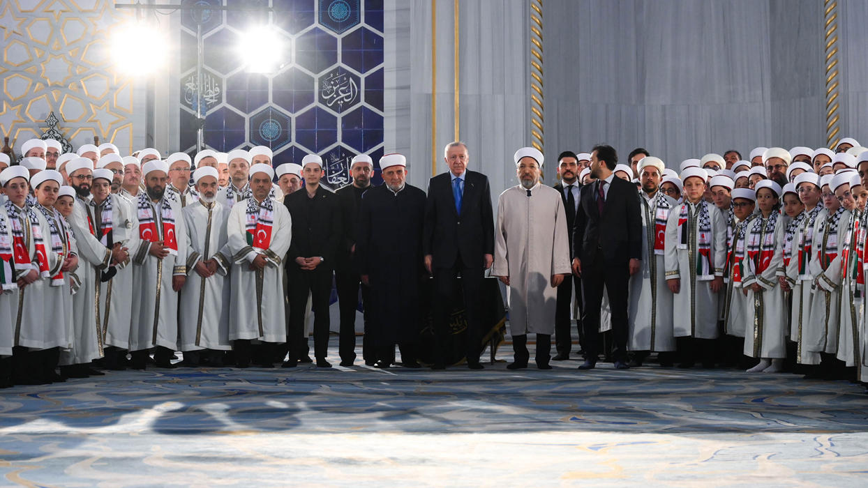 Hafızlık eğitimini tamamladılar: Cumhurbaşkanı Erdoğan İcazet Merasimi'ne katıldı