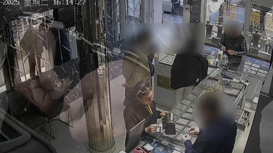 Sahte altınla milyonluk vurgun! Kuyumcuların kabusu olan çeteye şafak baskını