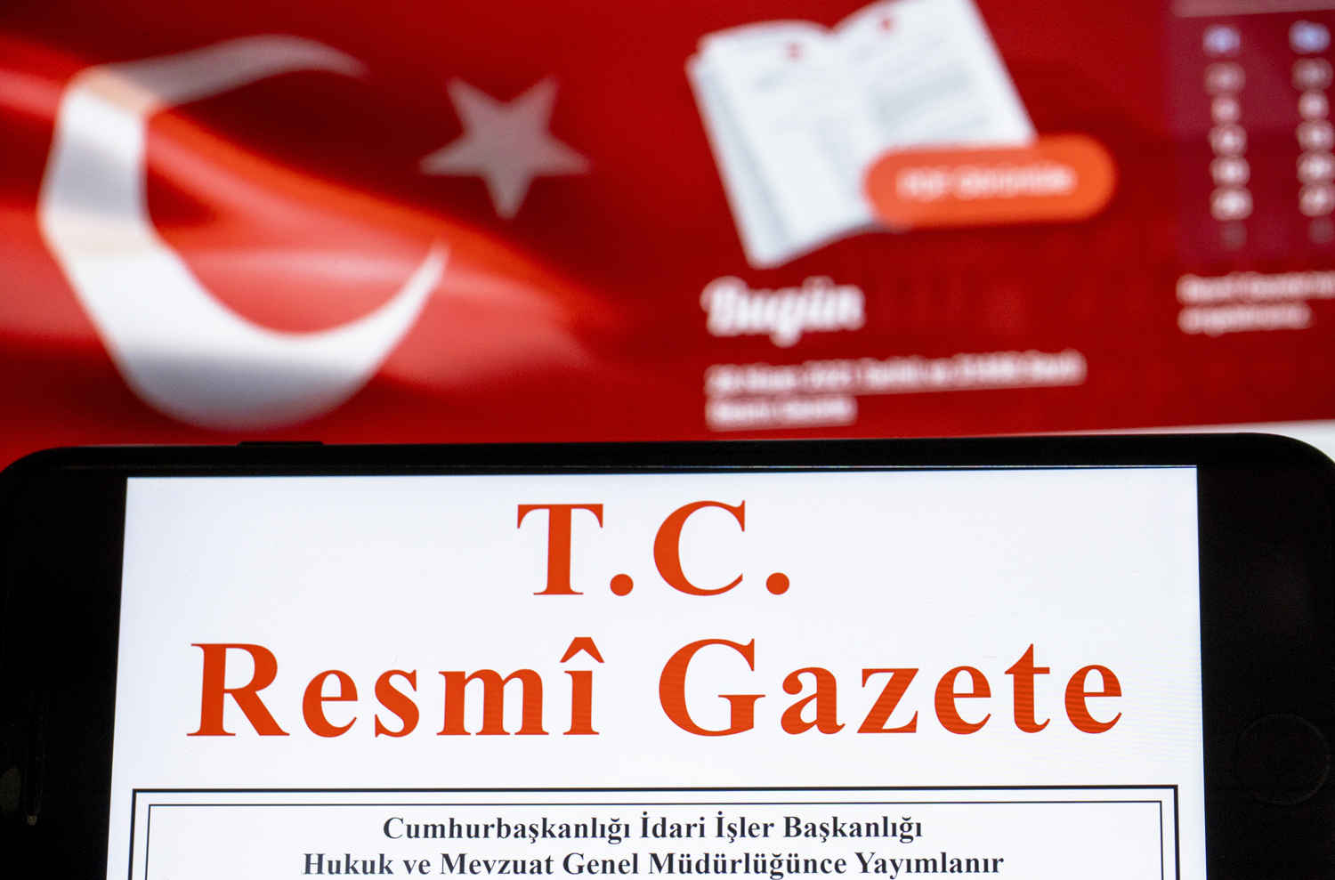 Cumhurbaşkanı Erdoğan imzaladı! Atama ve görevden alma kararları Resmi Gazete'de