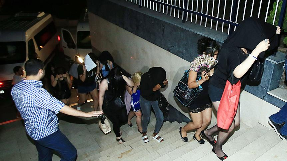 Milyonluk fuhuş çarkına darbe: Hesapları kiralayıp parayı aklamışlar