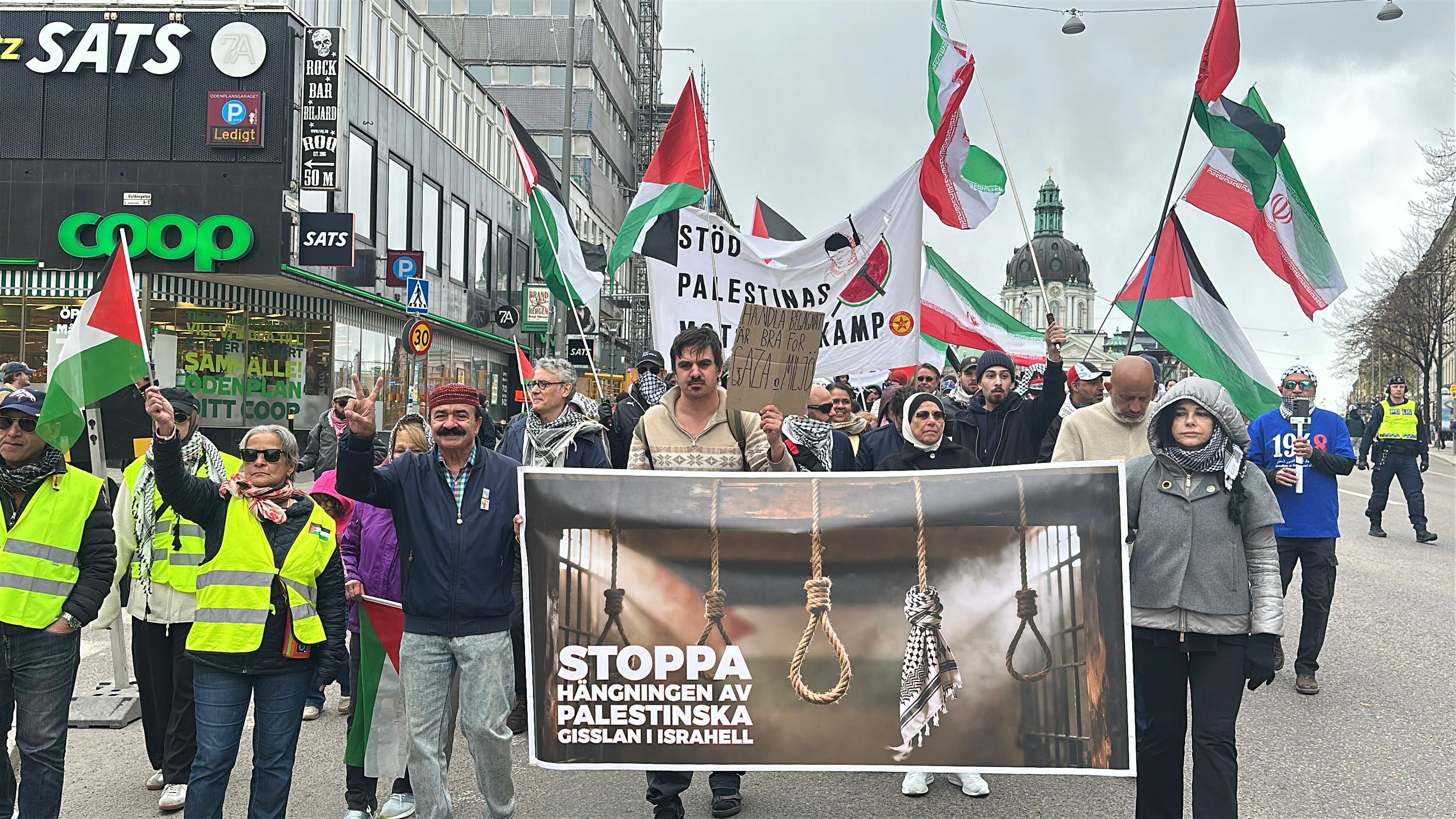 Stockholm'de yüzlerce kişi sokaklara döküldü: Soykırımcı İsrail'in ihlallerine sert tepki